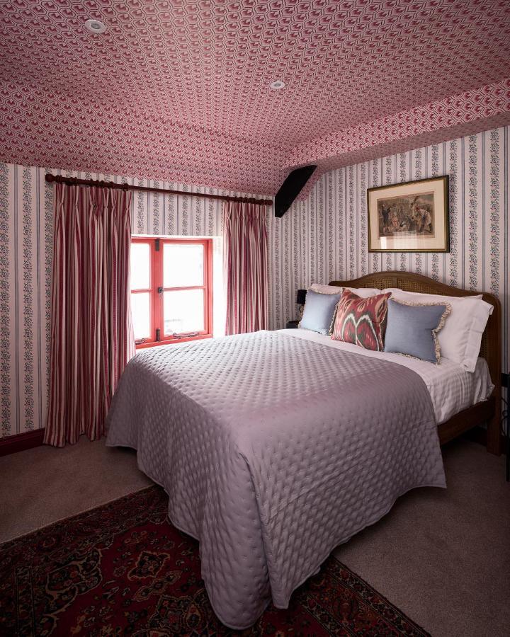 Townhouse Suites- Abbey Row Malmesbury Exteriör bild
